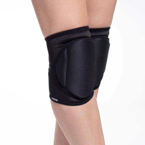 knee-pads-nakolanniki-black-classic-grip-queen-01.webp