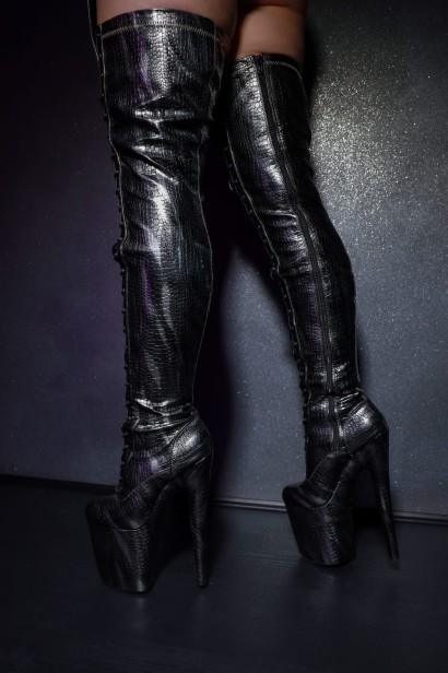 Kozaki kosmiczne guiltee exotic heels buty.jpg