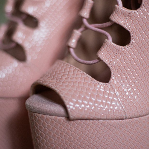 rebel-10 guilteeshop różowe sandałki.jpg