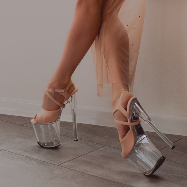 buty szklanki przezroczysta platforma polska marka obcas.jpg