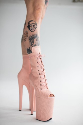 thrill-03-23cm-baby-pink-otwarte-botki-01.jpg